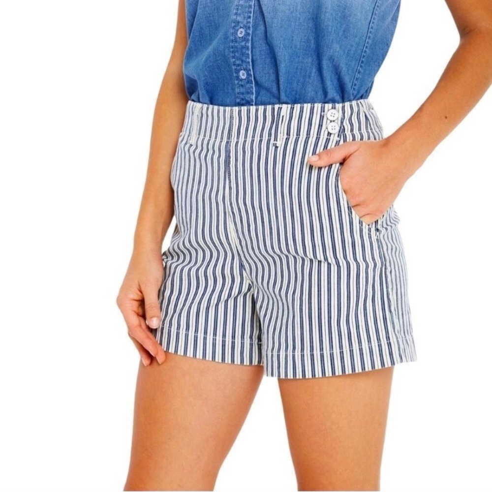 AG Adriano Goldschmied The Juliette Blue White Striped Seersucker Chino Shorts